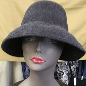 Ladies hat by Jennifer Moore